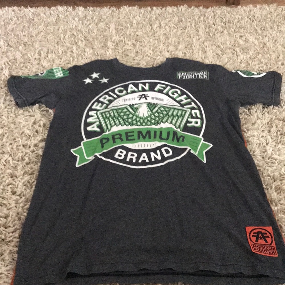 Men’s Large American Fighter TShirt